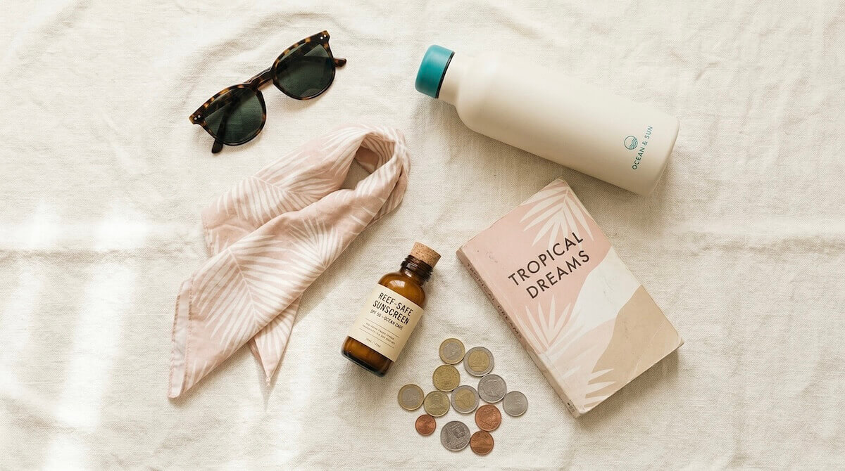 Minimalist packing flatlay